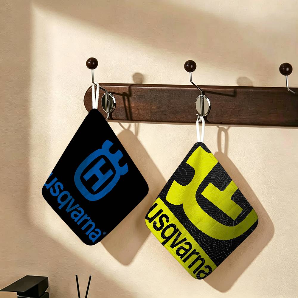 H-Husqvarnas Logo Polyester Co - Commercial Printing Logo recensie en prijs